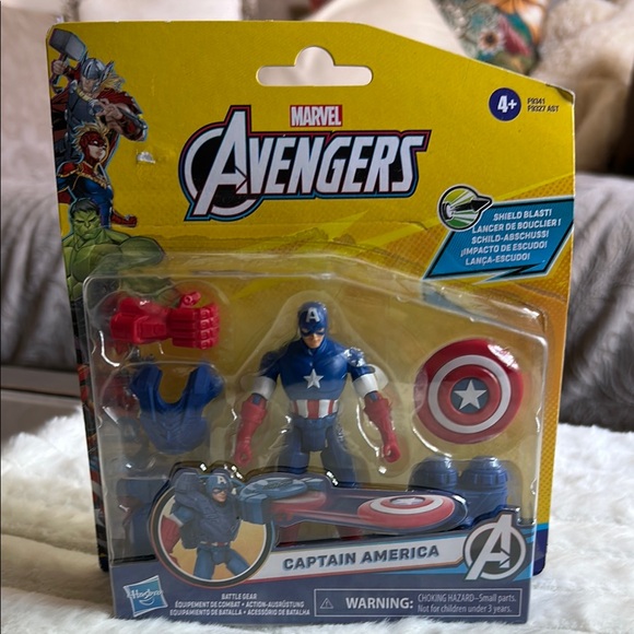 Marvel Other - Marvel Avengers Captain America Action Figure 🦄